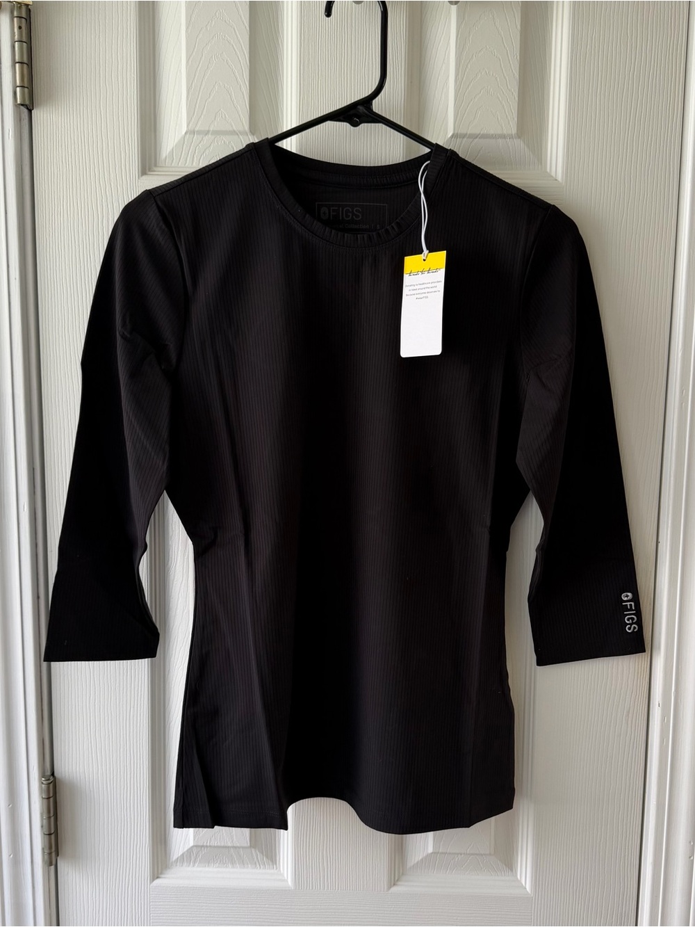 NWT - FIGS Black Palmer Ribbed ¾ Sleeve Underscrub Top